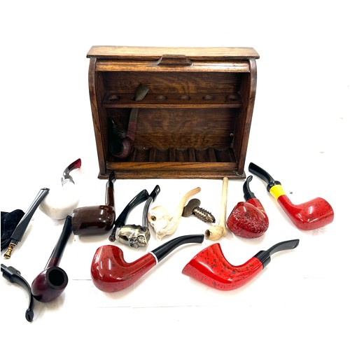 48 - Large selection of smoking pipes to include pipe stand and makers Old Brier etc