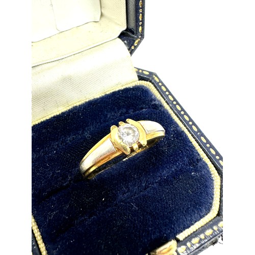 50 - 18ct Gold White Stone Set  Ring (3.8g)