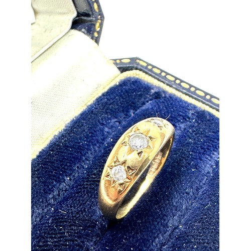 59 - 9ct Gold Vintage White Stone  Ring (1.7g)