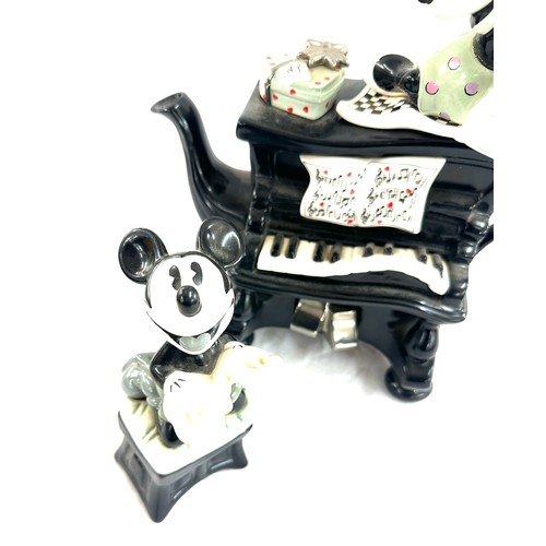 1 - Limited edition Disney character Disney showcase Mickey and Minnie piano