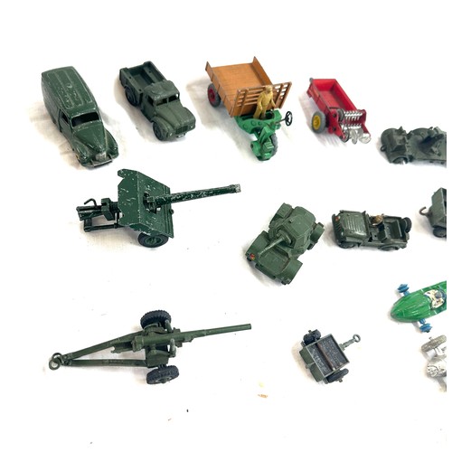 18 - Selection Britian's military vintage metal toys, dinky etc