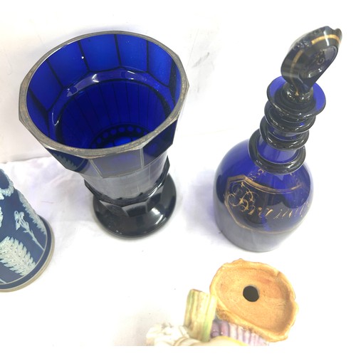 28 - Antique ceramics and glassware to include a Wedgwood vase Bristol blue decanter etc