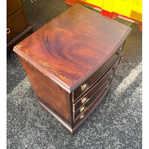 332 - Small mahogany bow front chest of drawers measures approx 23 inches tall by 18 inches wide and 14 in... 