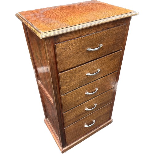 323 - Set of 5 drawer Walnut chest of drawers 35 inches tall by 20.5 inches wide and 13.5 inches deep