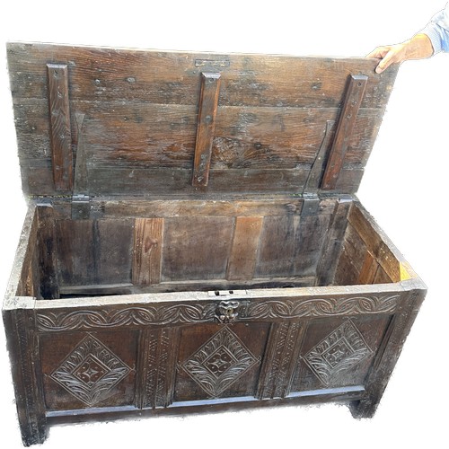 316 - Oak carved blanket box measures approximately 24 inches tall 52 inches wide 20 inches depth