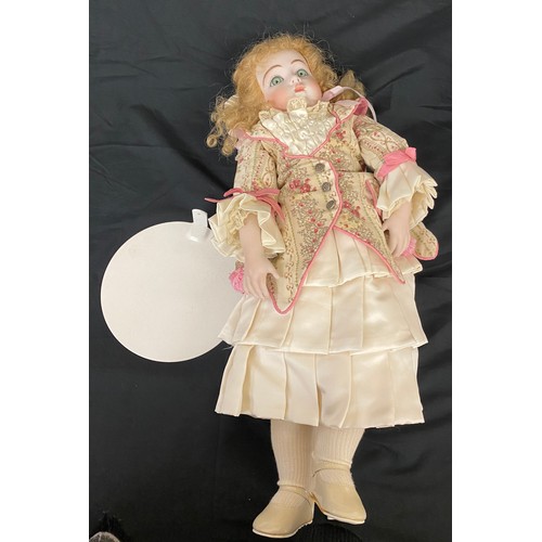 424C - Vintage Dolls Collection French Porcelain Doll  Bru Jn 13 in box