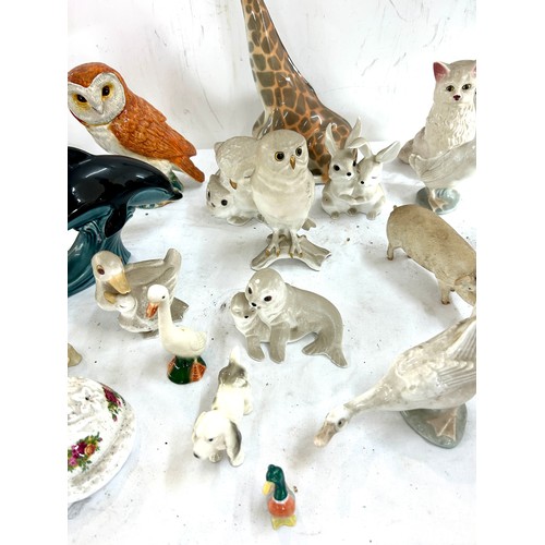 136 - Selection of animal ornaments to include Royal Osbourne, Beswick, Poole etc