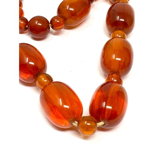 493 - A Bakelite Bead Necklace (94g)