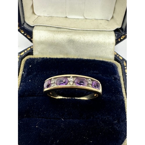 101 - 9ct Gold Amethyst  Ring With Diamond Spacers (2.1g)