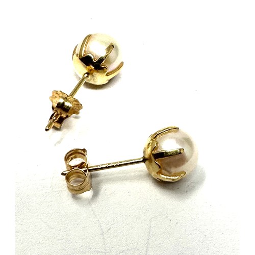 94 - 14ct Gold Cultured Pearl Stud Earrings (1.1g)