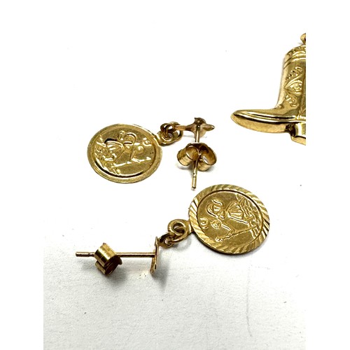 108 - 2 X 9ct Gold Vintage Novelty Drop Earrings (1.4g)