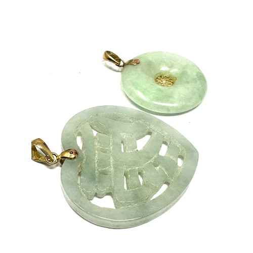 93 - 2 X 14ct Gold Jade Pendants (9.8g)