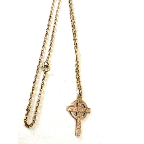 488 - 9ct gold Celtic cross pendant and chain , approximate total weight 4.4g