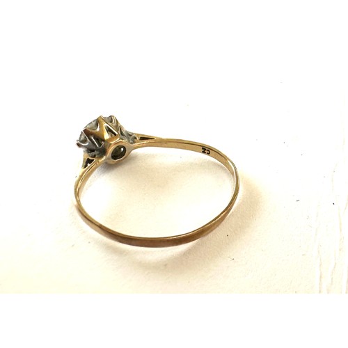 500 - 9ct gold ladies dress ring, ring size P, Total weight 1.3g