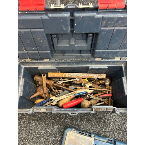 189 - Selection of 3 plastic toolboxes with contents