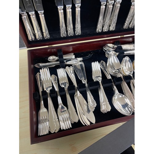 55 - Arthur Price part canteen of cutlery with a boxed Arthur price spoons and ladle