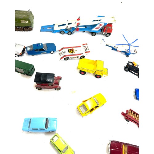 26 - Selection of vintage and later die cast toys includes Corgi carrimore, Dinky shado 2, Toden dumper, ... 