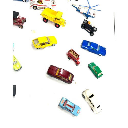 26 - Selection of vintage and later die cast toys includes Corgi carrimore, Dinky shado 2, Toden dumper, ... 