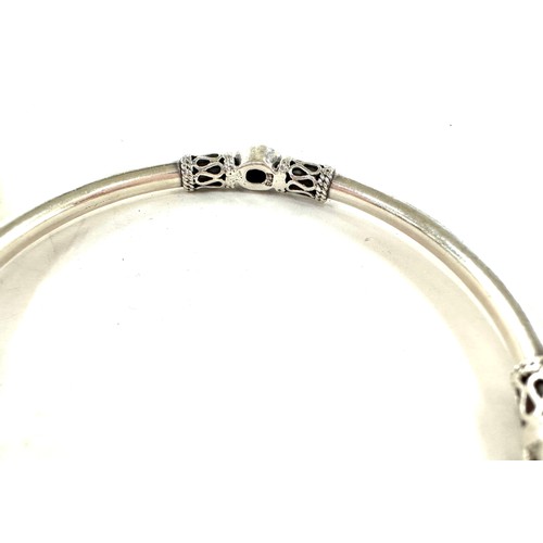 457 - beautiful pair of sterling silver bangles gross weight 44grams