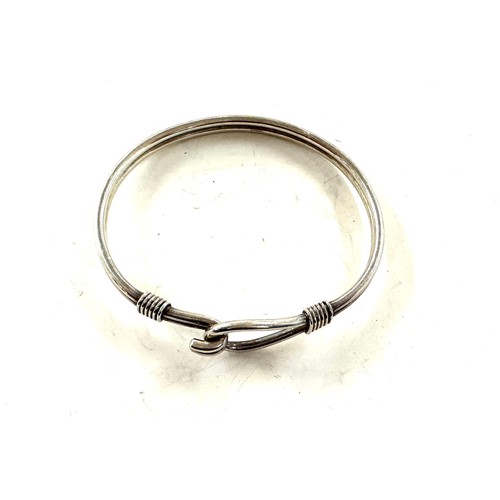 455 - Unusual vintage sterling silver bangle 25 grams