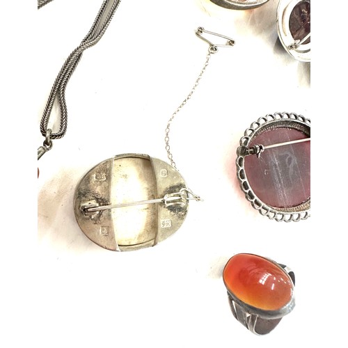 465 - Vintage silver and white metal agate brooches pendants and ring, weight 107grams