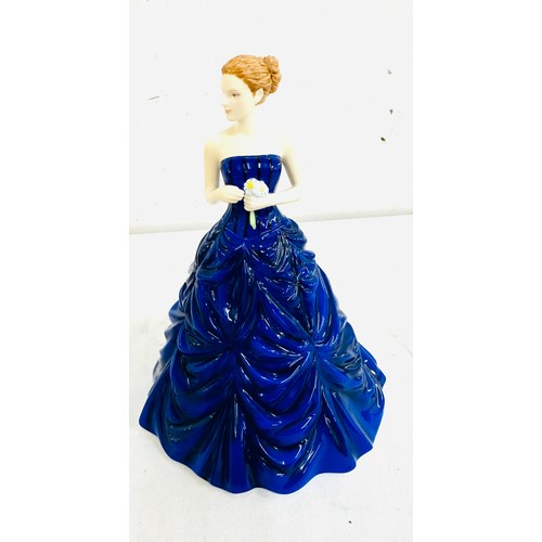 8 - Royal Doulton Occasions 19cm figurine HN5337 Thank You Bone China, boxed with paper work, over all g... 