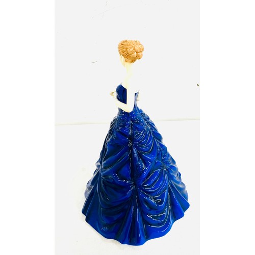 8 - Royal Doulton Occasions 19cm figurine HN5337 Thank You Bone China, boxed with paper work, over all g... 