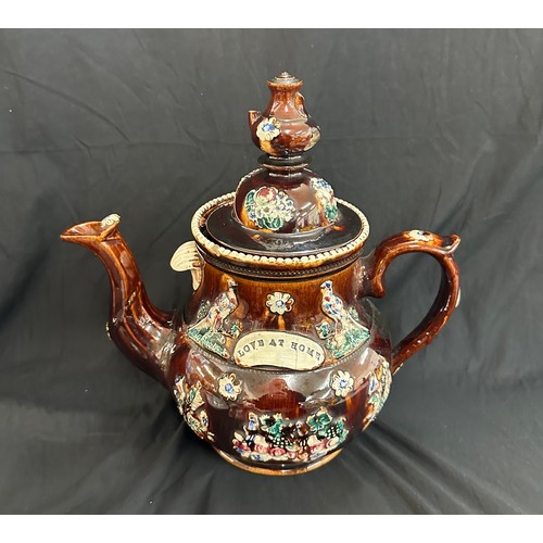 103 - Large bargeware tea pot