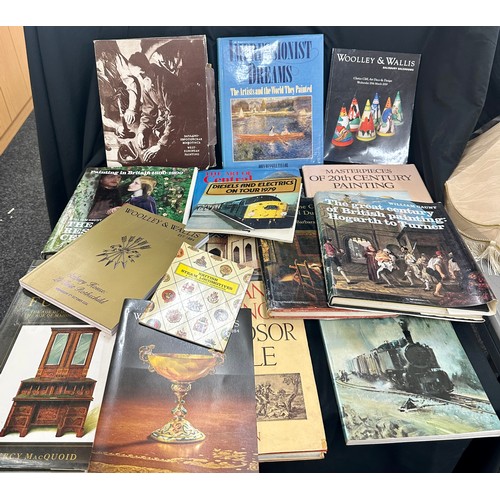 166 - Selection of vintage and later art and train books