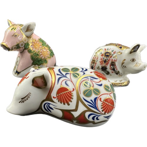 419 - Three Royal Crown Derby paperweights, Pickworth Piglet, exclusive limited edition commissioned by Si... 