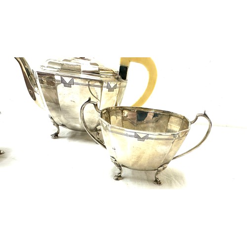 425 - Silver art deco 3 piece tea set, total weight 925 grams makers mark P E & Sons, Sheffield silver hal... 