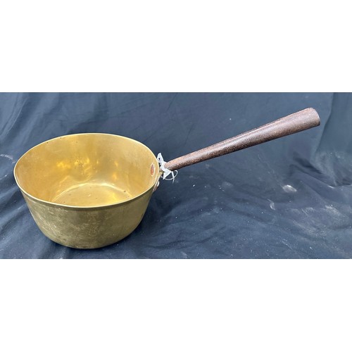 52 - 2 Antique small brass and copper saucepans 7.5 inches diameter