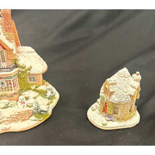 4 - Lilliput Lane L2319 The Star Inn  2000 with Box and Deeds, Snowed Dovecote L2938 with box