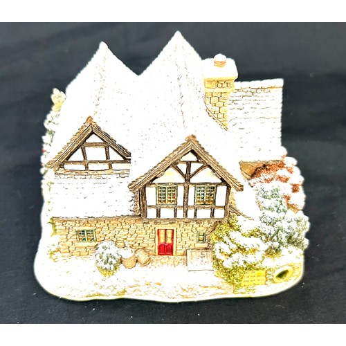 10 - Lilliput Lane The Angel Inn Illuminated boxed with deeds