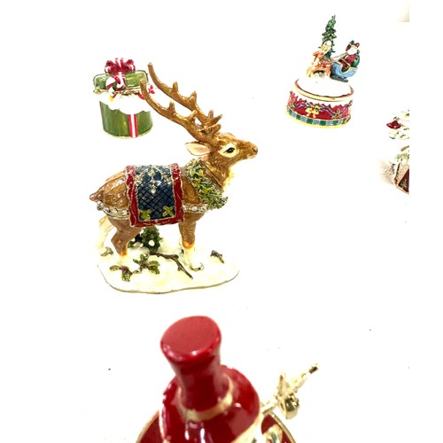 86 - Large selection of boxed Christmas trinket boxes includes Juliona, single tree etc