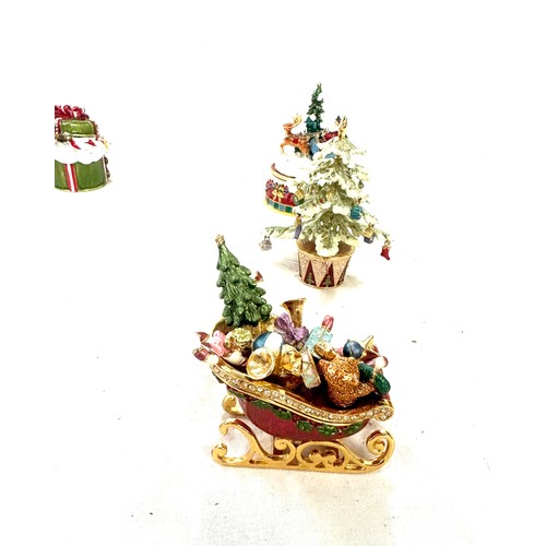 86 - Large selection of boxed Christmas trinket boxes includes Juliona, single tree etc