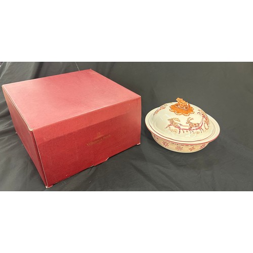 70 - Ginger cake and cookies villeroy and boch tureen, boxed D 66693 27cm diameter