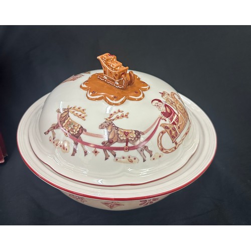 70 - Ginger cake and cookies villeroy and boch tureen, boxed D 66693 27cm diameter