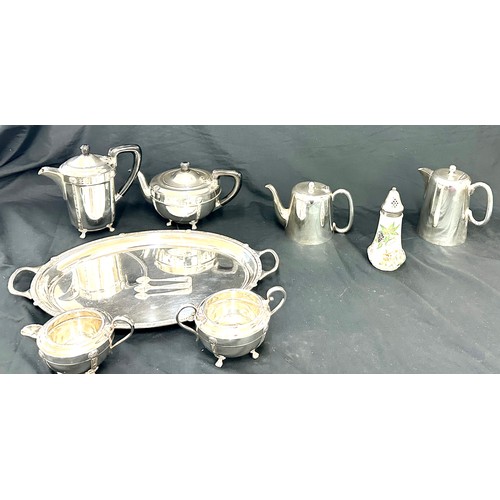 95 - Selection of silver plate / EPNS to include tea set etc