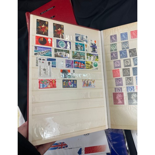 193 - Large selection of assorted vintage and later stamps in albums