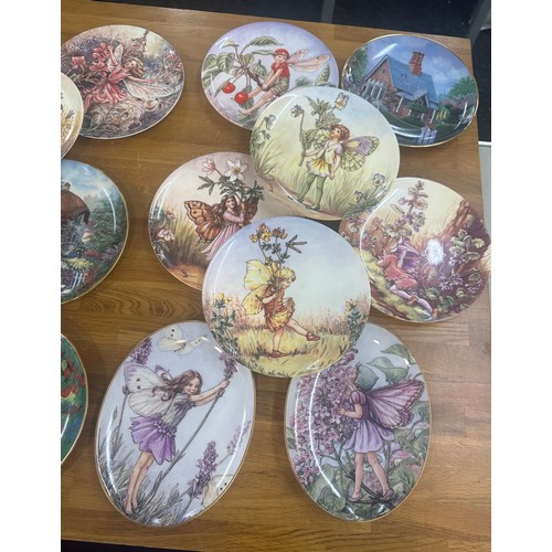 181 - Large selection of collectors plates to include ' The Enchanting World of the Flower Faires' and 'Li... 