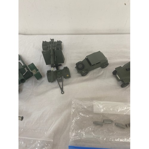 92 - Selection of diecast military cannons