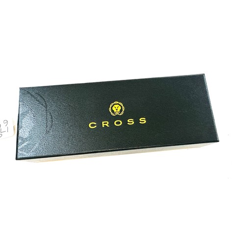 568 - Cross ball pen black boxed