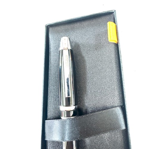 568 - Cross ball pen black boxed