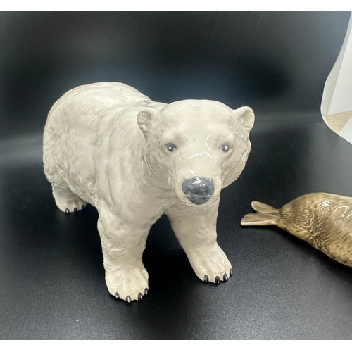 393 - Selection Beswick models to Include Polar bear, seal 1534, both in good overall condition