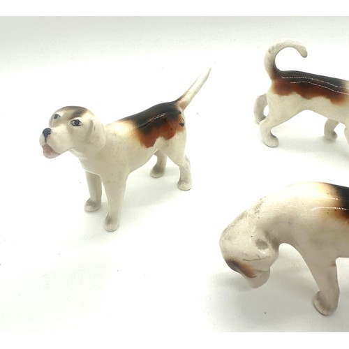 395 - Beswick horse prancing Arab model 1261 Palamino gloss, Beswick Donkey, 3 Beswick hounds, all in good... 