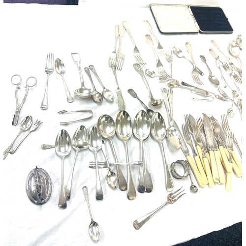 70 - Large selection of silver plated items to include cased cutlery etc