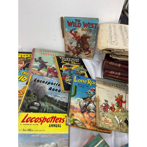 128 - Large selection of vintage and later books, annuals etc