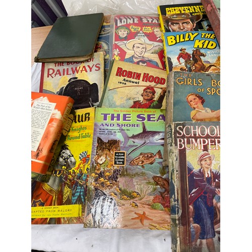 128 - Large selection of vintage and later books, annuals etc