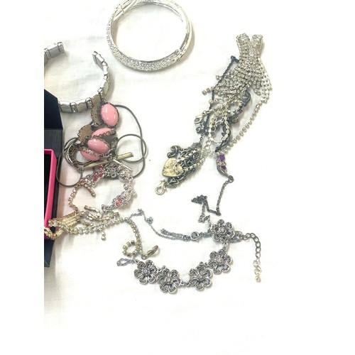 579 - Large selection of vintage and later stone set jewellery includes silver, marcasite etc